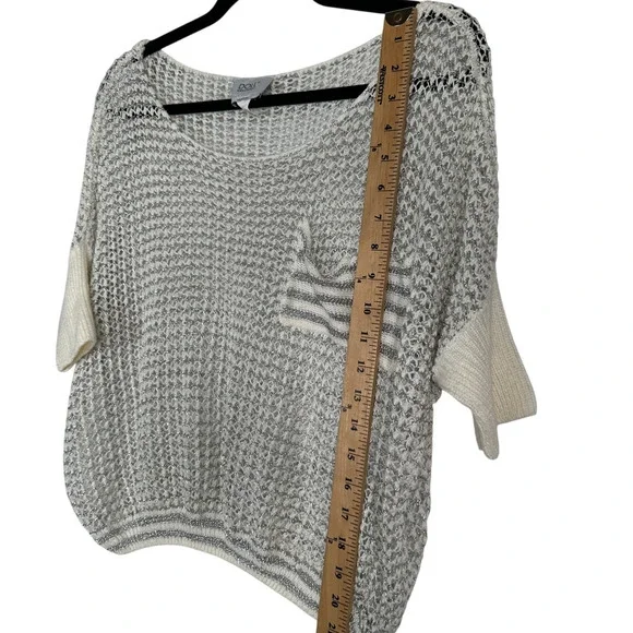 NEW! Revolve M Doll&Company Metallic Open Knit Cropped Sweater Silver White - Picture 5 of 5